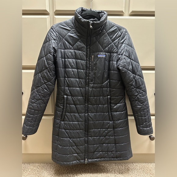 Patagonia Women's Radalie Parka, Black, Size S - Picture 4 of 7
